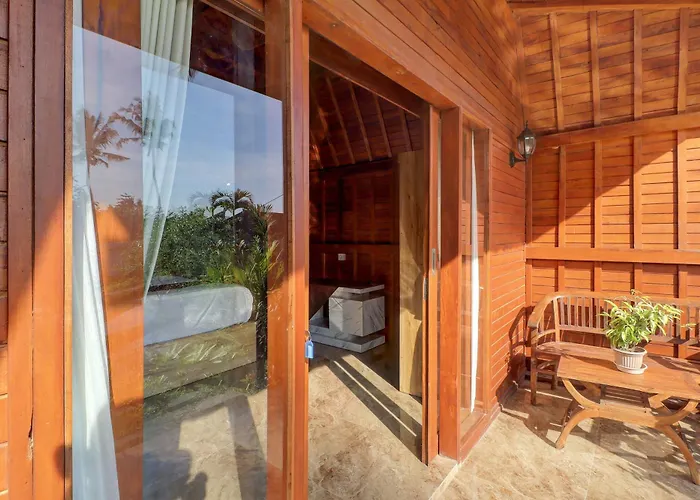 Отель Belvilla Near Manuaba Waterfall Formerly The Puriana Mantun 3*